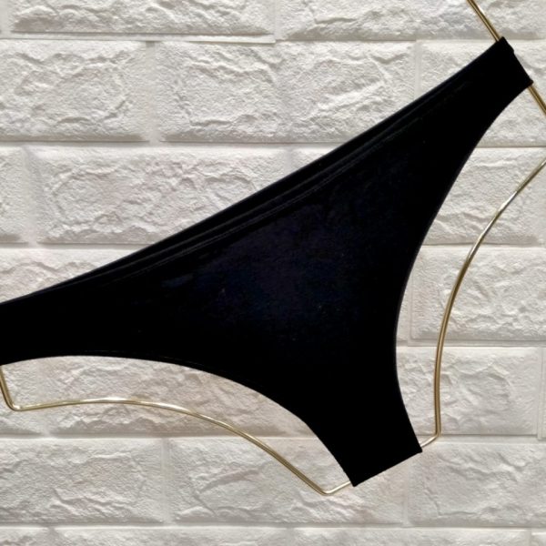 Asa Delta em microfibra (Preto)