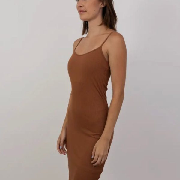 Vestido com modelação