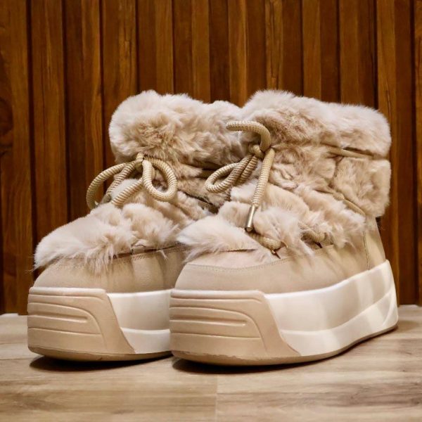 Bota esquimó com pelo