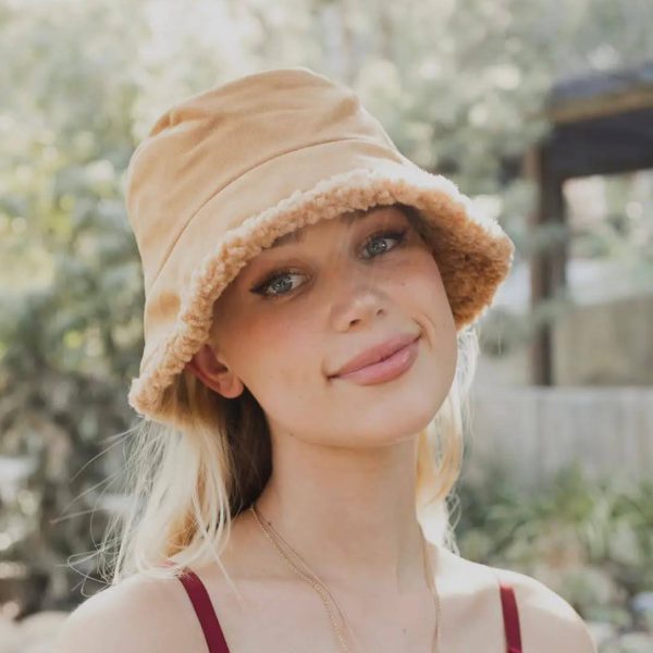 Chapéu reversível camurça