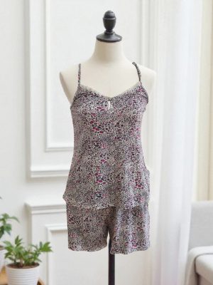 {"remix_data":[],"remix_entry_point":"challenges","source_tags":["local"],"origin":"unknown","total_draw_time":0,"total_draw_actions":0,"layers_used":0,"brushes_used":0,"photos_added":0,"total_editor_actions":{},"tools_used":{},"is_sticker":false,"edited_since_last_sticker_save":false,"containsFTESticker":false}