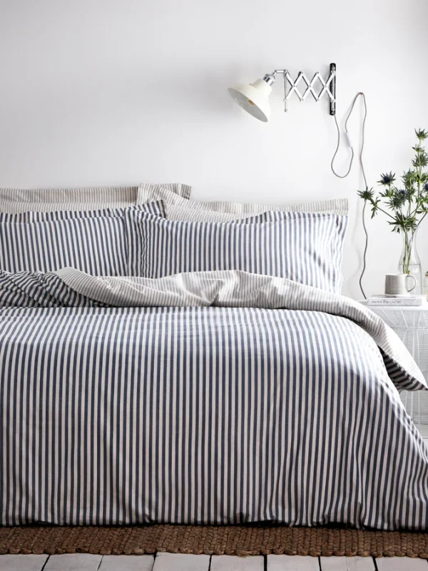 Conjunto de Capa de Edredão “Hebden” (Reversível)