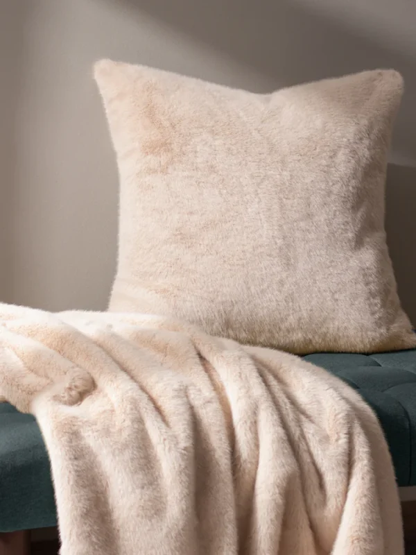 Capa de Almofada “Stanza”