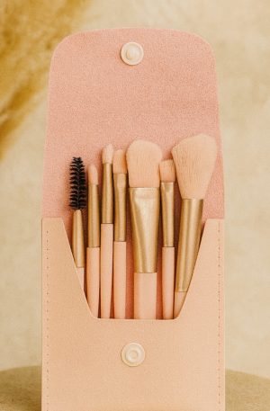 {"remix_data":[],"remix_entry_point":"challenges","source_tags":["local"],"origin":"unknown","total_draw_time":0,"total_draw_actions":0,"layers_used":0,"brushes_used":0,"photos_added":0,"total_editor_actions":{},"tools_used":{"transform":1},"is_sticker":false,"edited_since_last_sticker_save":true,"containsFTESticker":false}