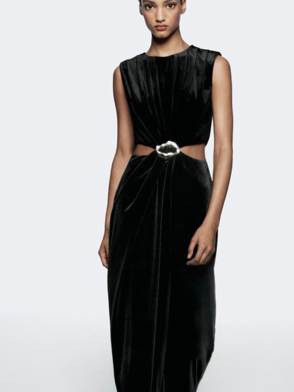 Vestido Velvet Cut-Out