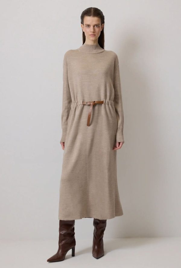 {"remix_data":[],"remix_entry_point":"challenges","source_tags":["local"],"origin":"unknown","total_draw_time":0,"total_draw_actions":0,"layers_used":0,"brushes_used":0,"photos_added":0,"total_editor_actions":{},"tools_used":{"transform":1},"is_sticker":false,"edited_since_last_sticker_save":true,"containsFTESticker":false}