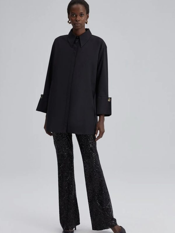 Camiseiro Preto de Punho Alto