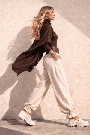 B52814B6-147D-4274-B736-BABF35CD0B02