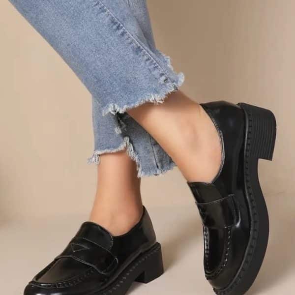 Mocassins de Verniz Pretos