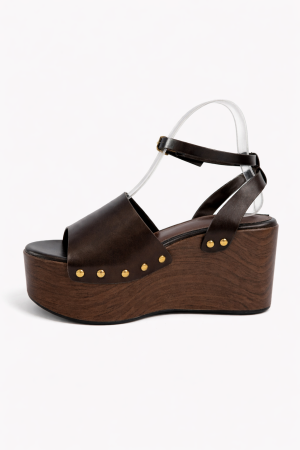 2254EEBB-E0E9-43E3-8B5B-8D54372C9219