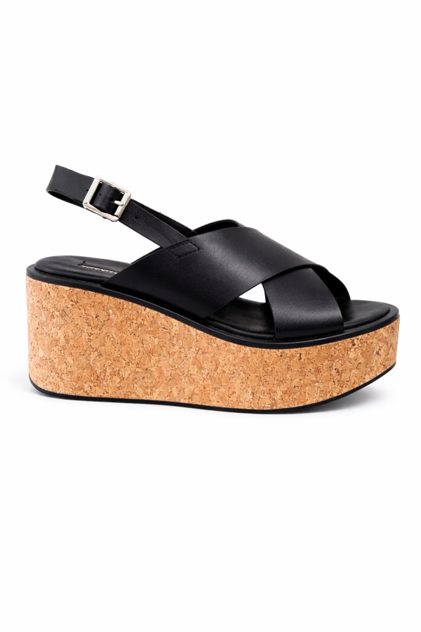 FB031711-9B1C-491B-9EA3-A9A92E3B8001