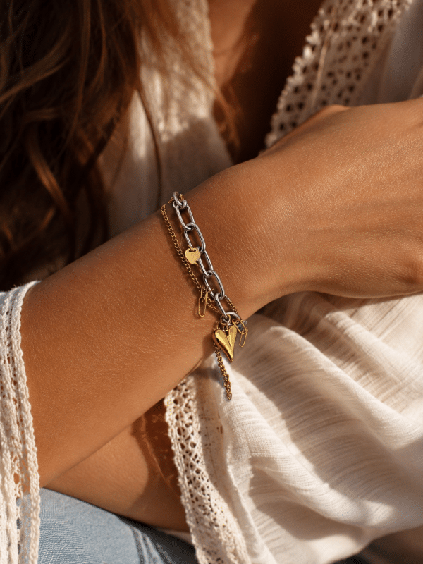 B13C0359-116C-4665-870F-186765B52C37