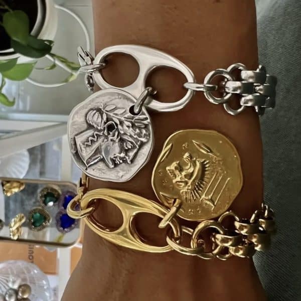 Pulseira de Malha com Moeda
