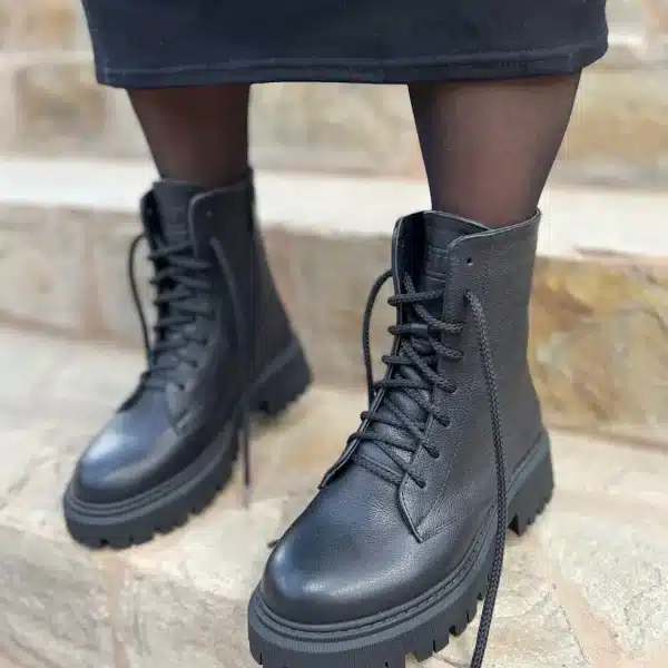 Botas “Combat” (Pele Granulada)